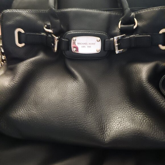 MK Handbag - Picture 2 of 3